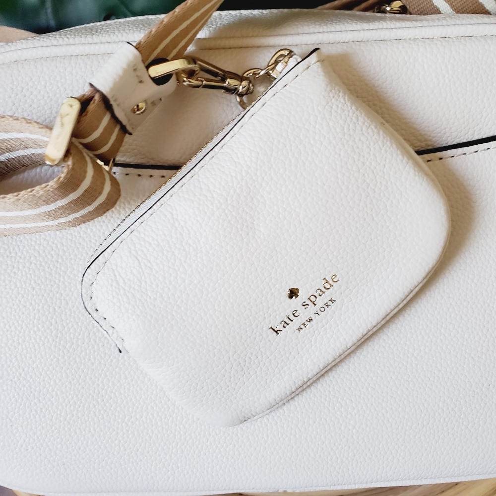 🆕 Kate Spade flap camera bag K6057 Pebbled leather Parchment Crossbody Rosie - Picture 4 of 8